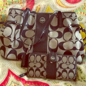 Coach purse and matching wallet